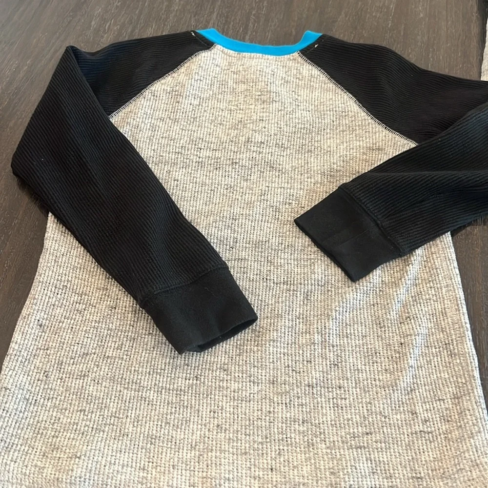 Wonder Nation Boys long sleeve shirts 6/7